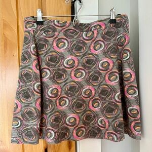 EUC REI Pull on skirt with stash pocket